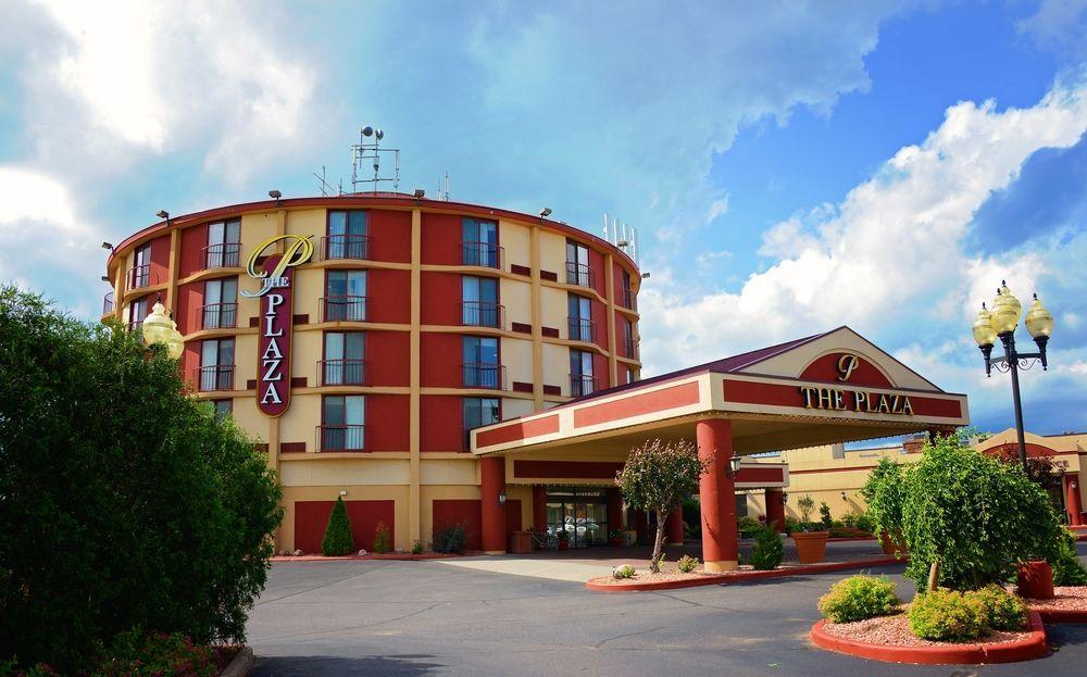 Plaza Hotel & Suites - Eau Claire Exterior photo